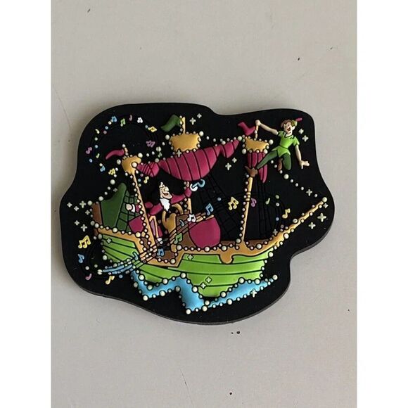 Disneyland Electrical Parade 50th Anniversary Peter Pan Captain Hook Ship Magnet - Picture 1 of 7